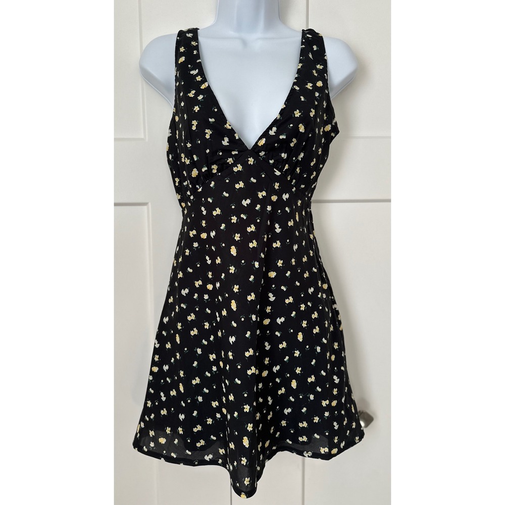 Princess Polly Nellie Black Floral V-Neck Mini Dress Sleeveless Tie Back Size 2